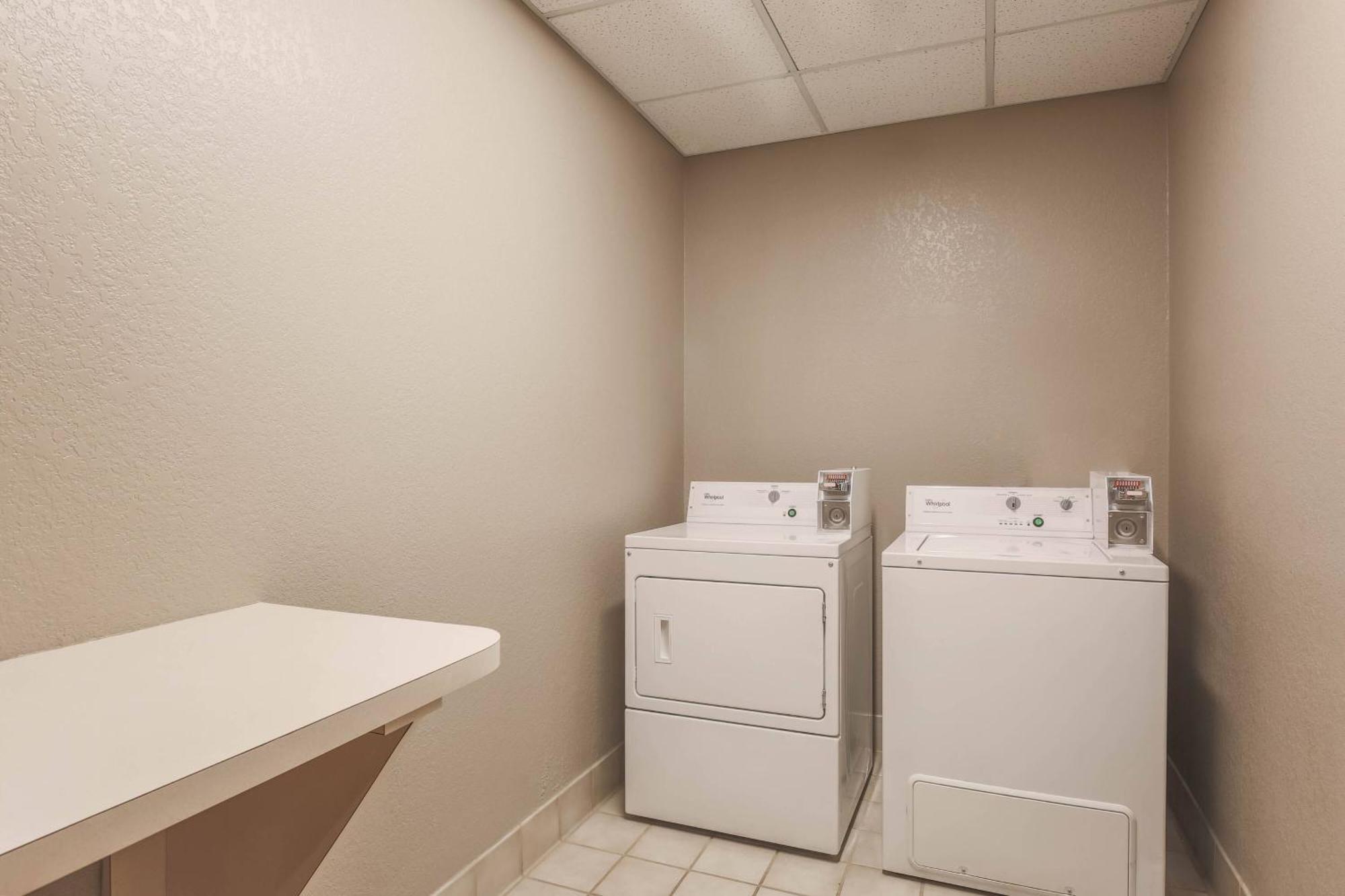 Courtyard By Marriott Orlando Lake Mary North Heathrow Kültér fotó